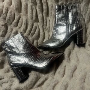 Aldo Silver Croc-Embossed Ankle Boots